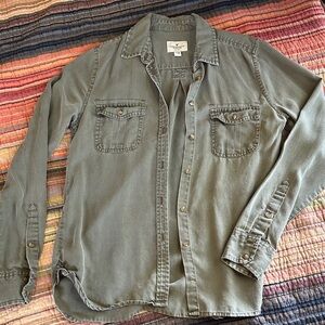 American Eagle Army Green Button Down